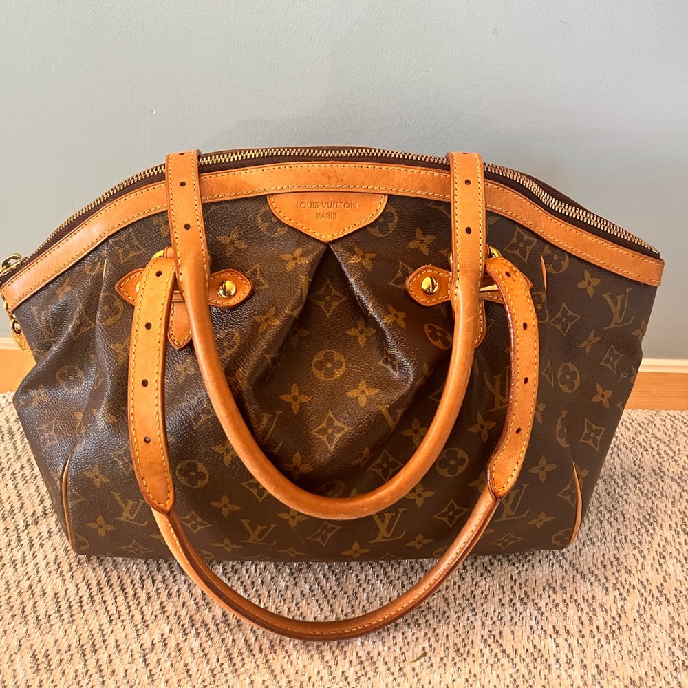 COPY - Authentic LOUIS VUITTON Monogram Tivoli